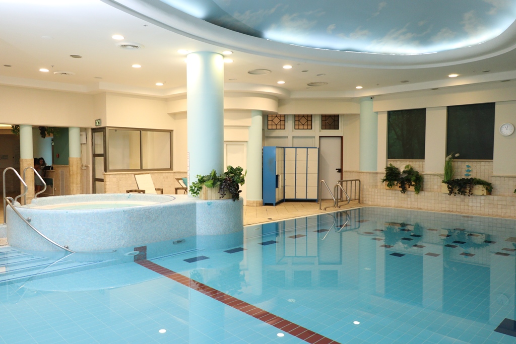 ספא יפה נוף - קראון פלזה חיפה