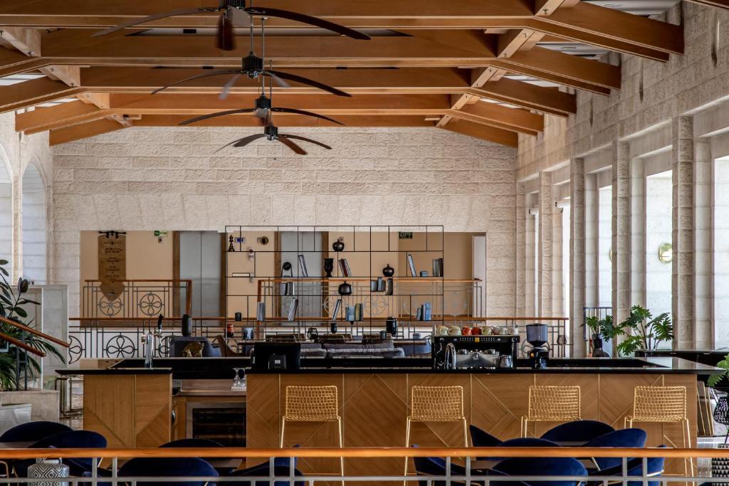 ספא גולדן קראון